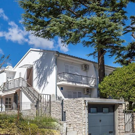 Apartments Tomasic Baska  Exterior photo