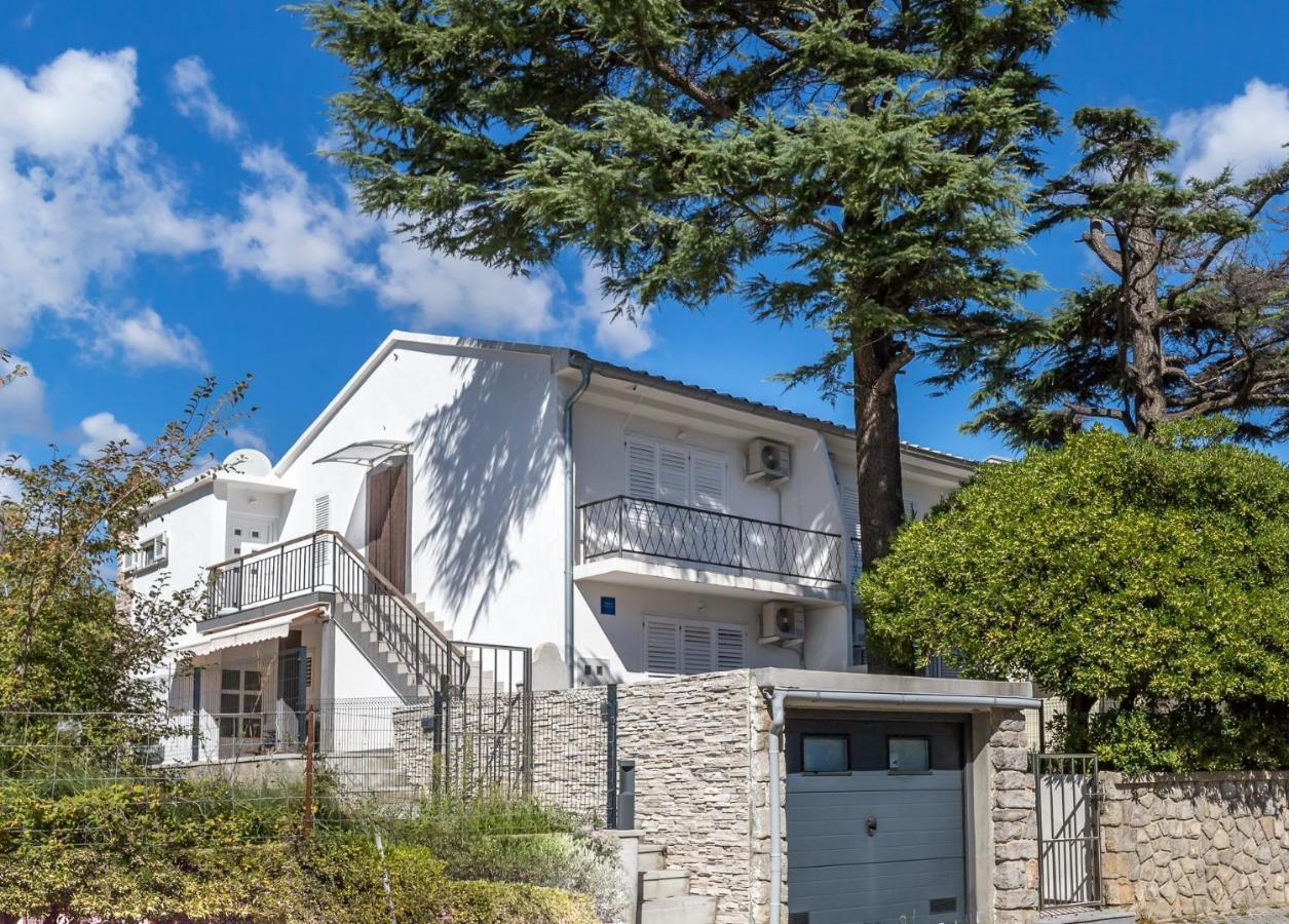 Apartments Tomasic Baska  Exterior photo