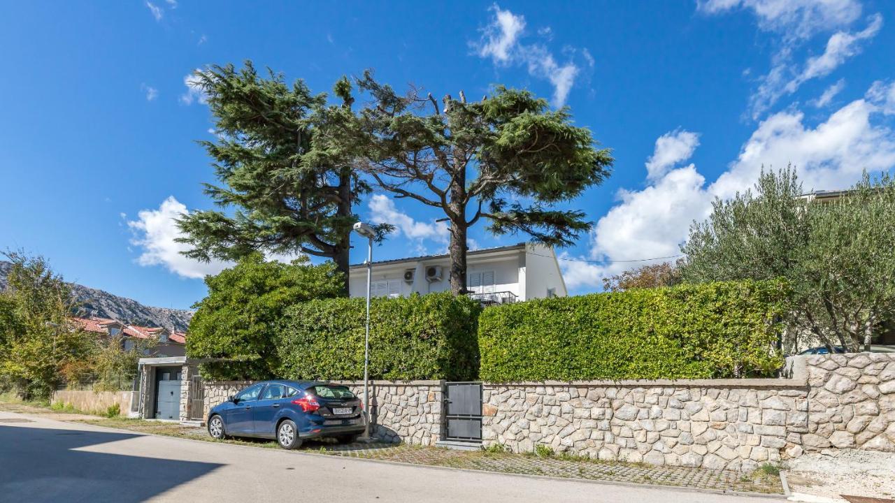 Apartments Tomasic Baska  Exterior photo
