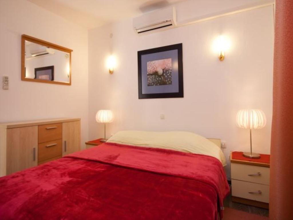 Apartments Tomasic Baska  Exterior photo
