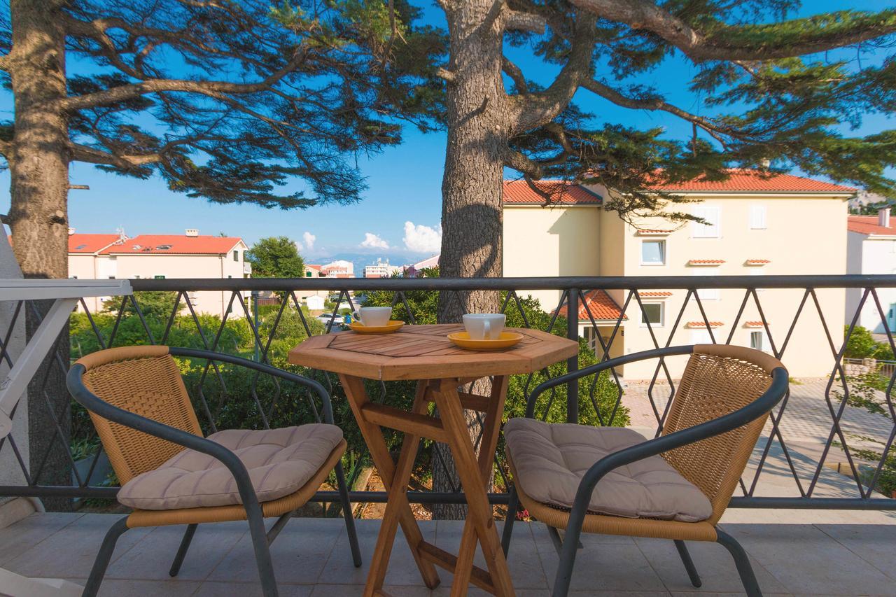 Apartments Tomasic Baska  Exterior photo