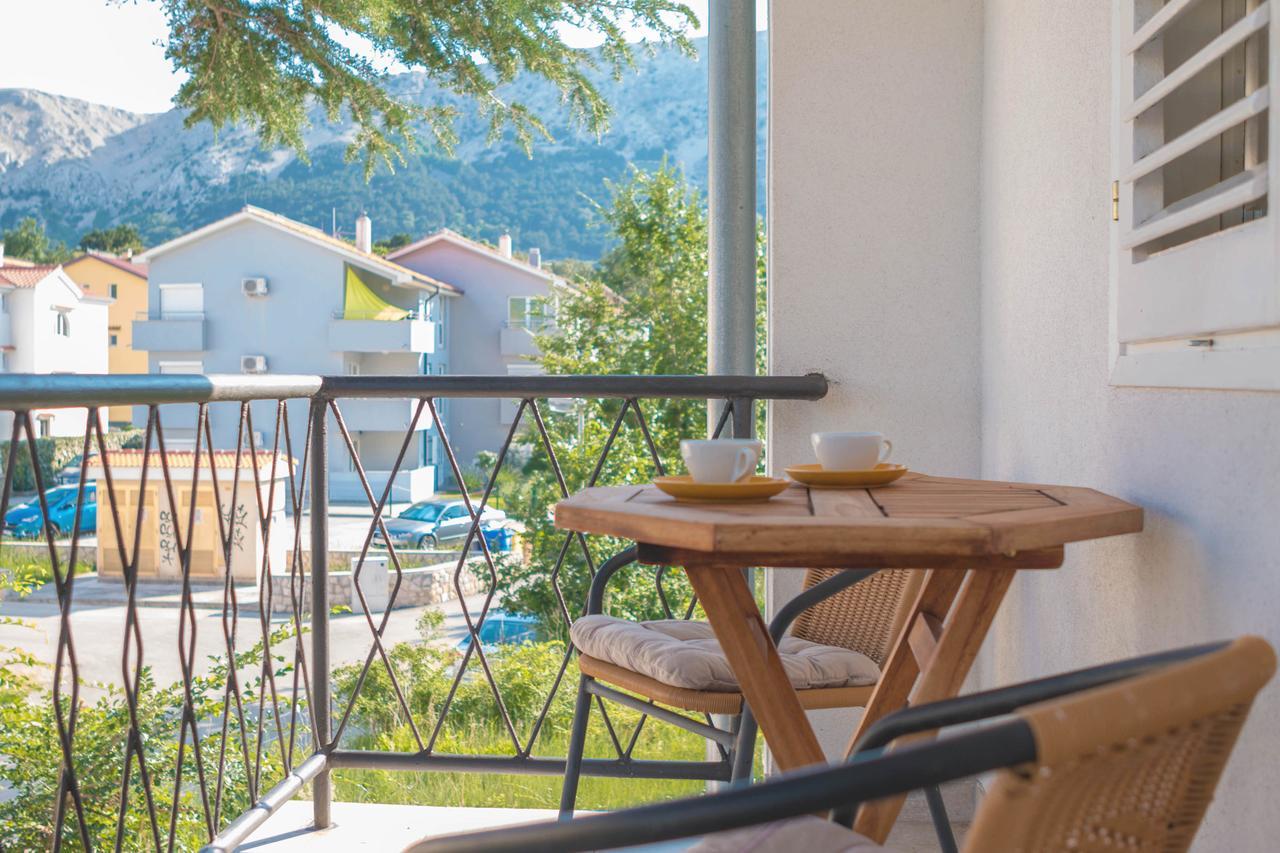 Apartments Tomasic Baska  Exterior photo