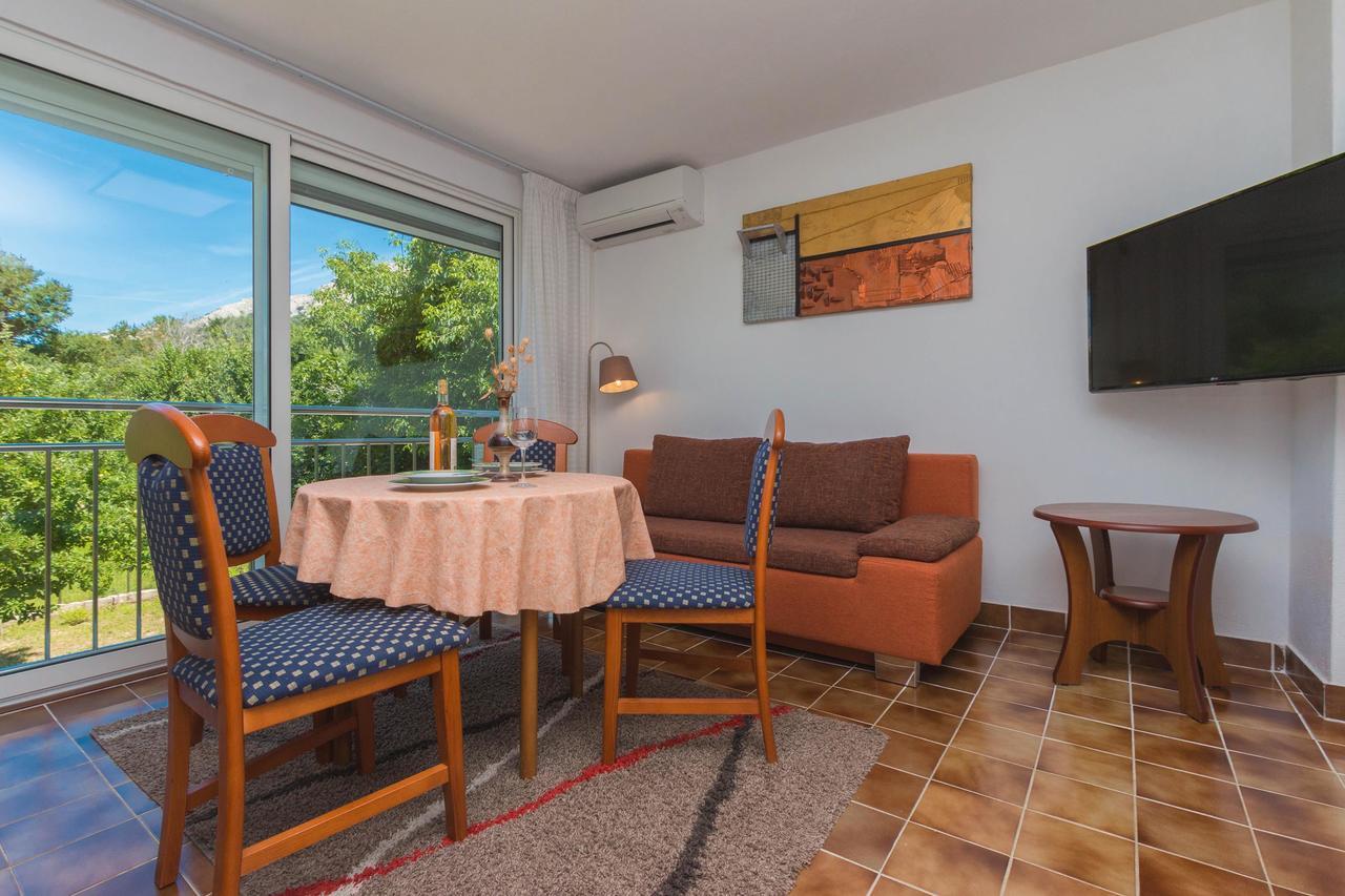 Apartments Tomasic Baska  Exterior photo