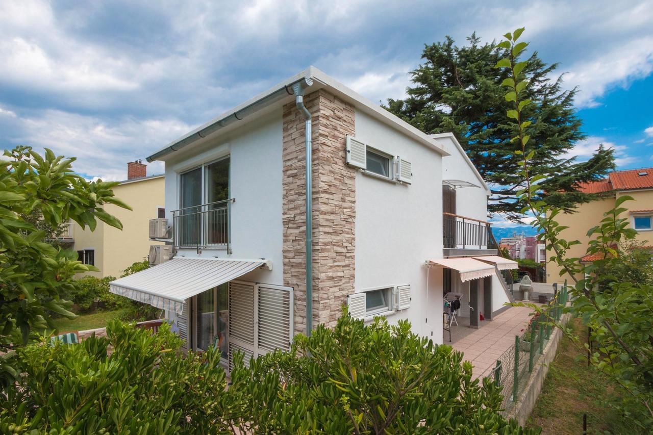 Apartments Tomasic Baska  Exterior photo